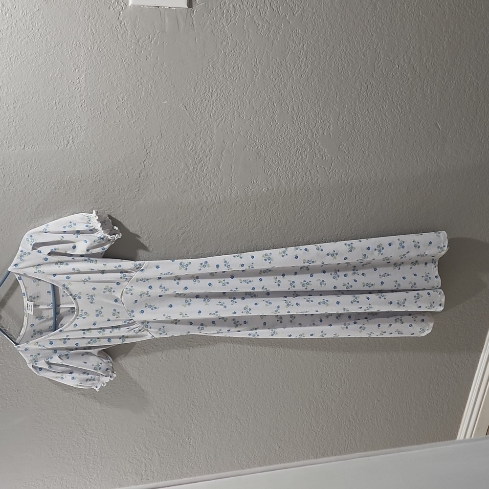 Blue/White Floral Dress